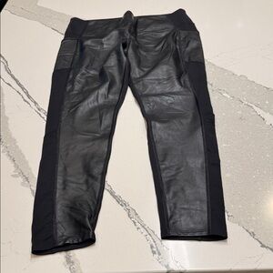 Athleta Black Pleather Accent Activewear Pants SzL  Pockets Knit Back